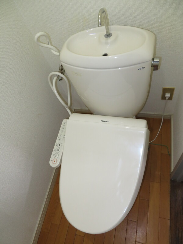 サクラメント日吉のトイレ|トイレです※別号室の写真になります