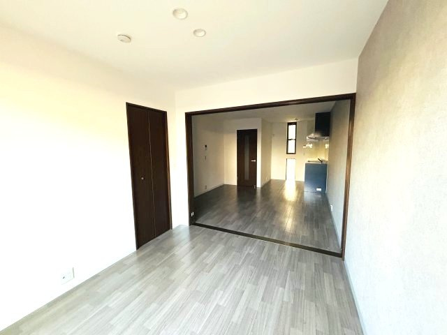 エクソニア住吉の洋室
