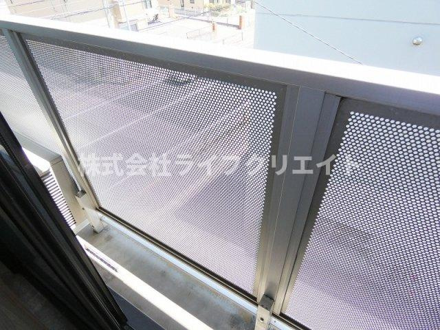 オーノヤビルのバルコニー