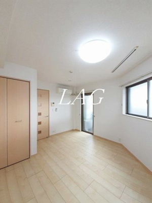 【居間・リビング】 | サンパレスＭ | 洋室のお部屋です。