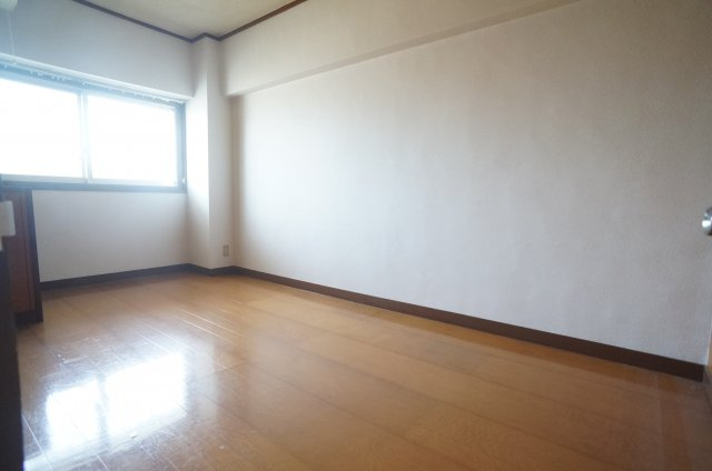 コスモカウンティⅠの寝室|参考、同建物・同間取りの号室