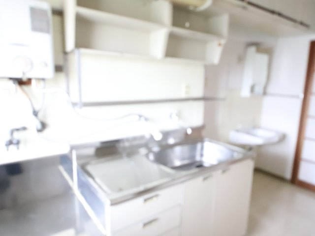 大和ビルマンションA棟のキッチン