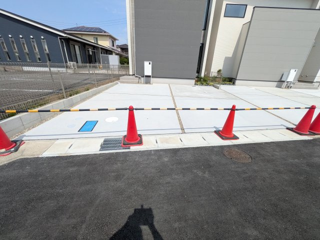 半田市乙川向田町　6号棟の駐車場|駐車スペース2台可能