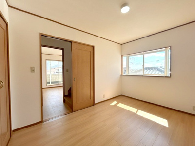 【洋室】 | 高槻市辻子3丁目戸建