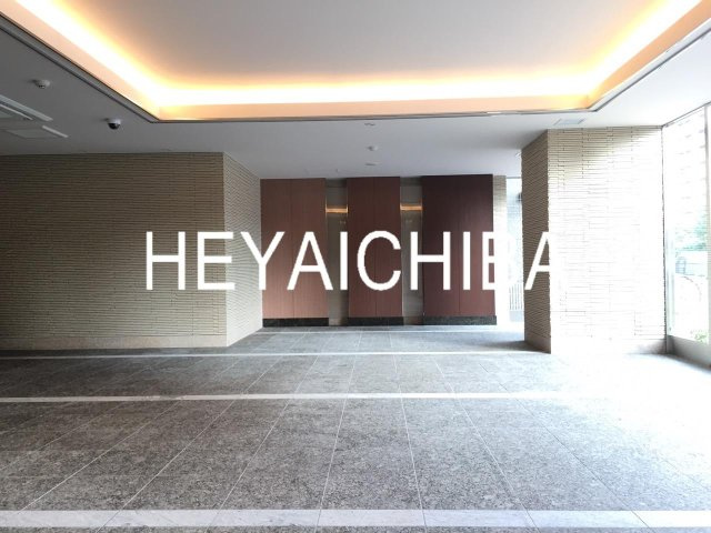 ライジングプレイス亀戸のロビー
