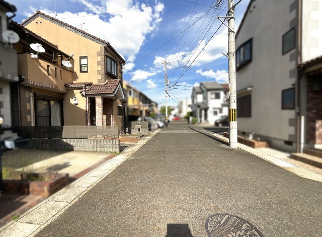 【前面道路含む現地写真】 | 宇治市伊勢田町中荒　中古戸建