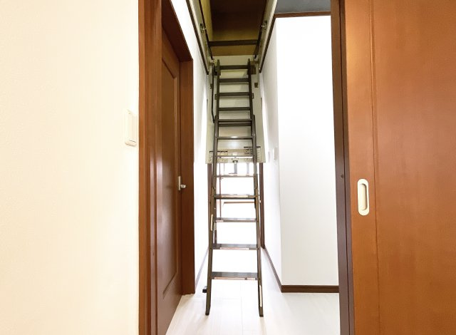 【収納】 | 宇治市伊勢田町中荒　中古戸建