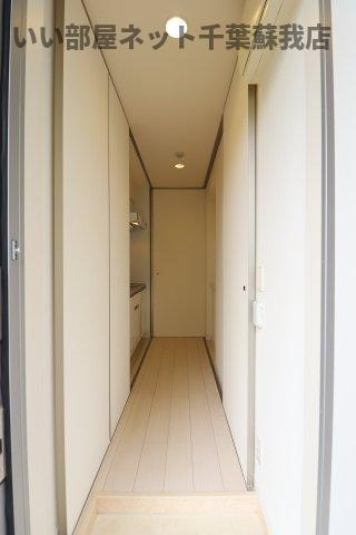 リブリ・フェニックス の玄関|収納もある玄関です