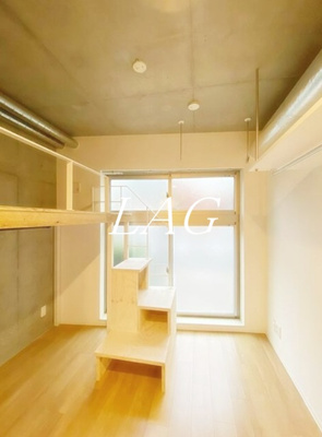 【居間・リビング】 | リバース大森 | 洋室のお部屋です。