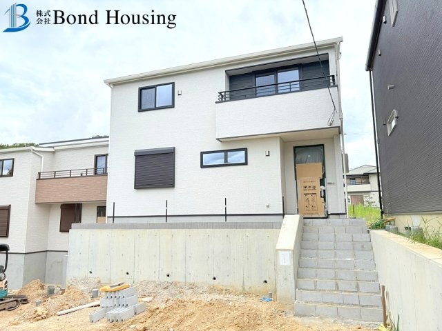 太陽光標準設置の建売住宅　美穂が丘　全18区画分譲　18号棟の外観