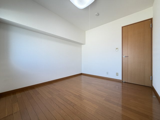 SEIKOの洋室