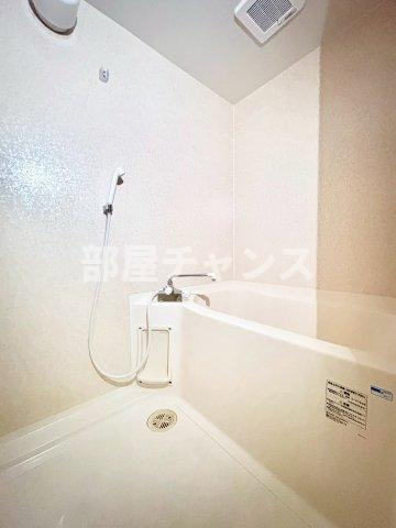 プレステージ名古屋の浴室