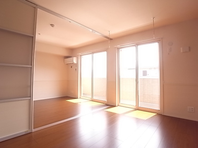 【洋室】 | 薬円台壱番館Ａ | ゆったりした洋室です