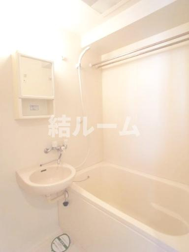 新宿区中落合２丁目の賃貸マンションの浴室