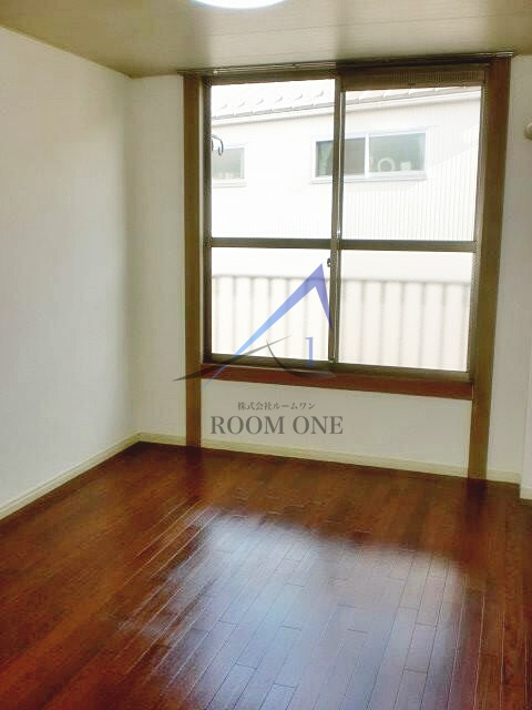 シェマメールＥの居間・リビング|洋室のお部屋です。