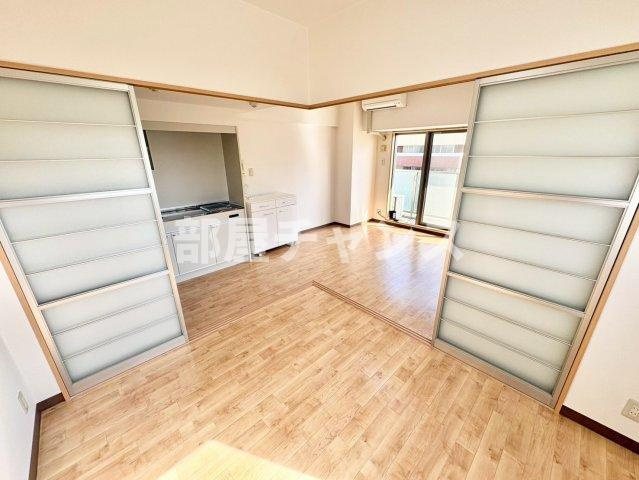 プレステージ千種の寝室