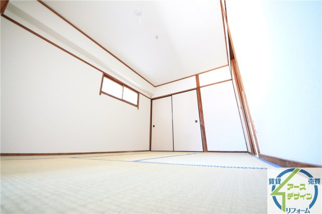 メゾン西明石の和室