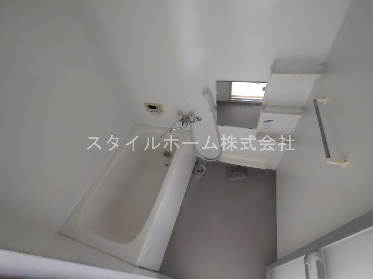 フラットKの浴室
