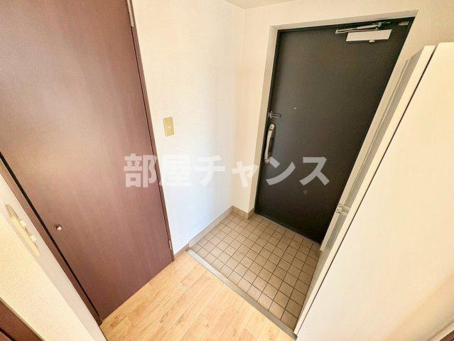 プレステージ千種の玄関