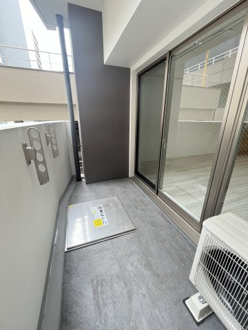 【バルコニー】セレニテ本町東リアン