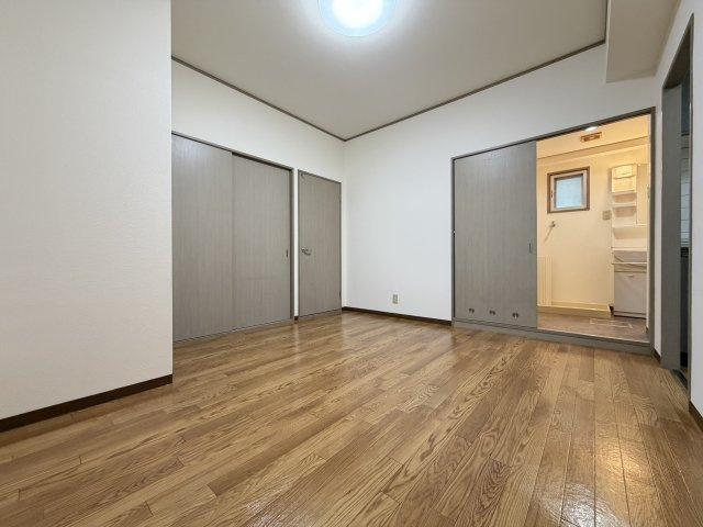 クレール帝塚山の居間・リビング