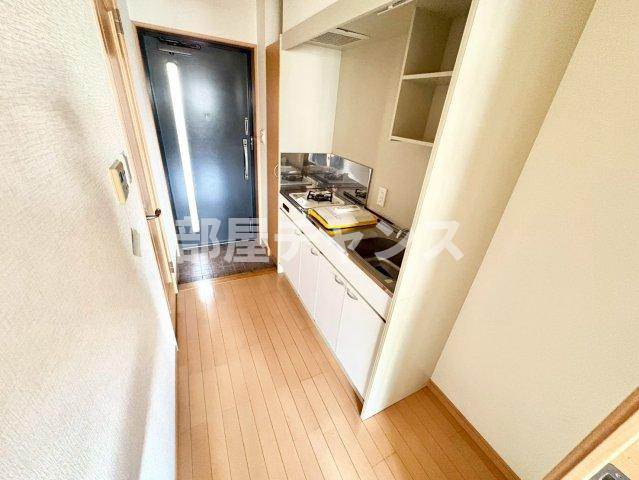ハートヒルズ栄の玄関