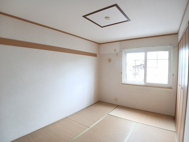 ホワイトハウス南泉Ａのその他