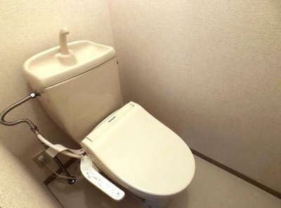 【トイレ】 | スバル飯泉 | ウォシュレット付きが嬉しいトイレです。