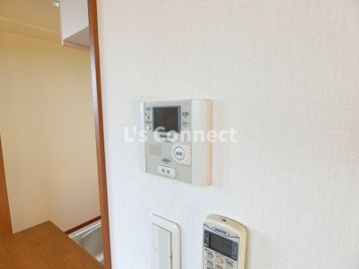 【セキュリティ】 | ベルシャンブル市名坂 | オートロックはここから解錠できます。
