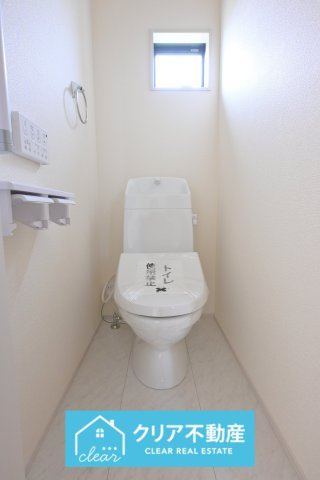 【トイレ】 | 伊勢崎第3国定町　リーブルガーデン　2号棟 | 2階にもトイレがあるので忙しい朝も分けて使えます！