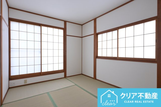 【和室】 | 伊勢崎市山王町1期　中古住宅 | 2面採光の和室は日当たりがよくあったか♪