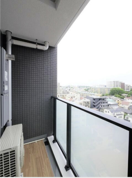 ラフィスタ中野本町のバルコニー