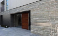 ガリシア新宿都庁前のエントランス