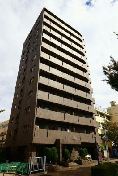 ルーブル中野坂上の外観
