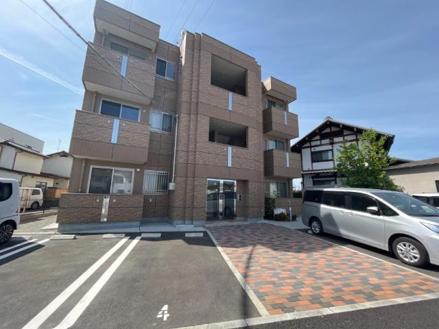 フェリーチェ東野
