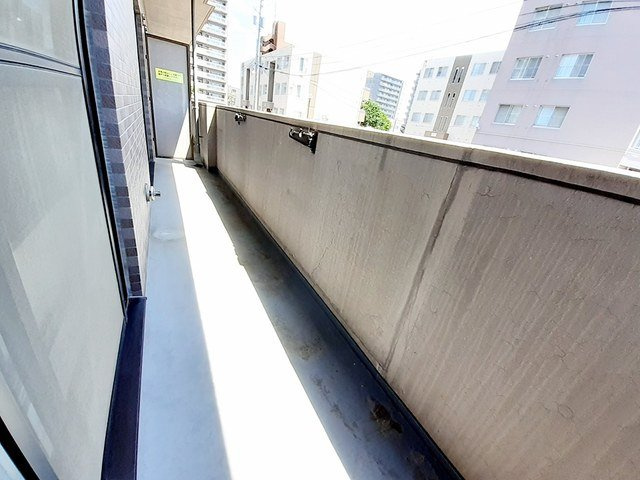 サニー・ウッズのバルコニー