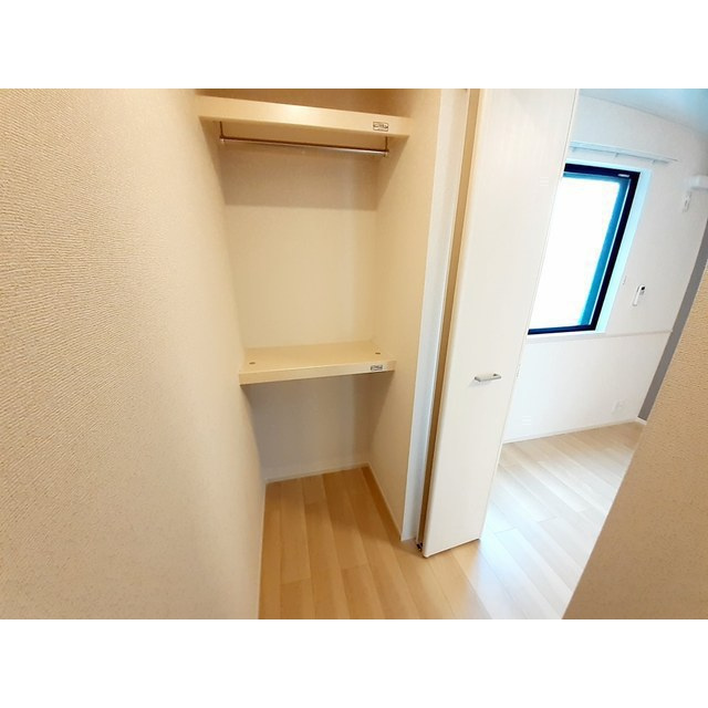 羽島郡笠松町米野のアパートの収納