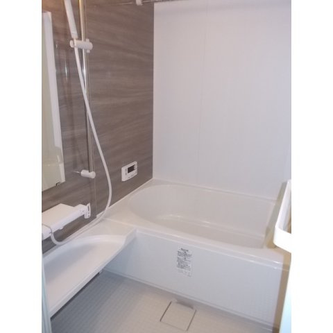 リバーズマンション長住の浴室|専用浴室