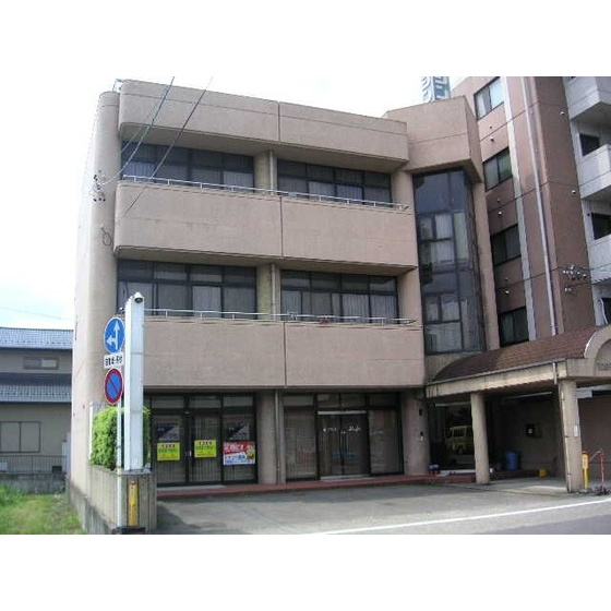岐阜市吹上町５丁目の店舗事務所の外観