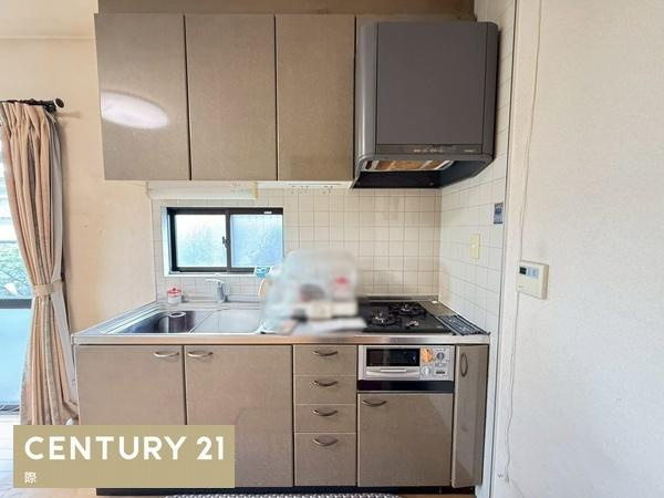 岩出市根来　中古戸建のキッチン