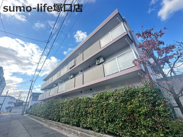 カーサー立花の外観