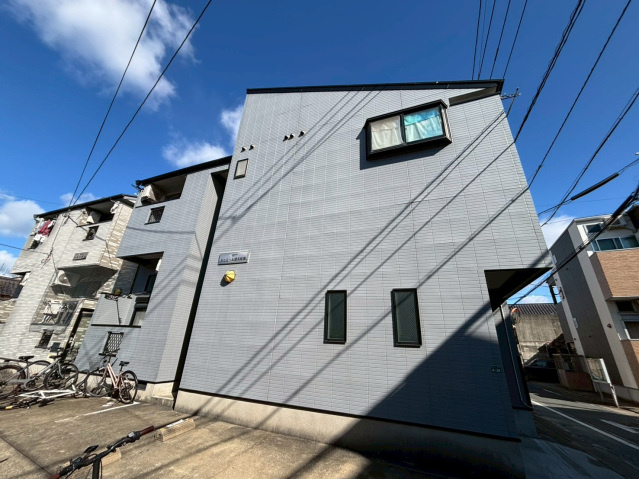 ドゥミール博多駅東