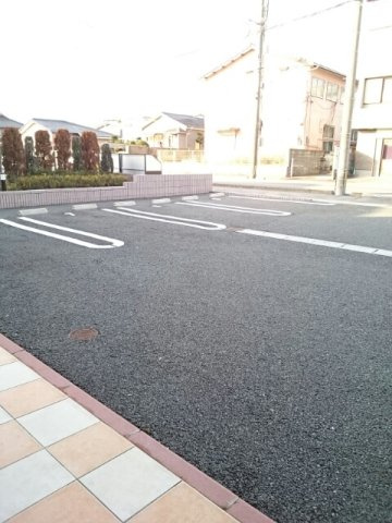 グレース・ヴィラ天領Ⅰの駐車場
