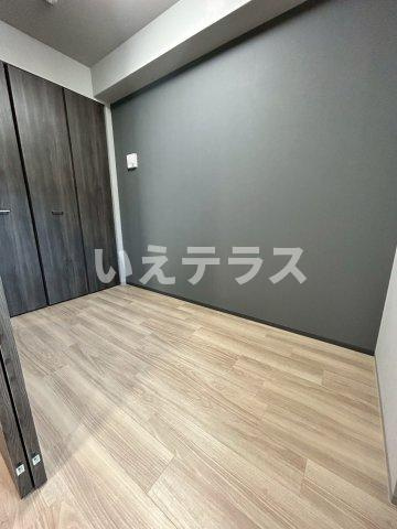 ディアレイシャス湊川公園の居間・リビング