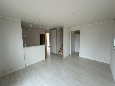 【居間・リビング】 | 志比田町 2,170万円