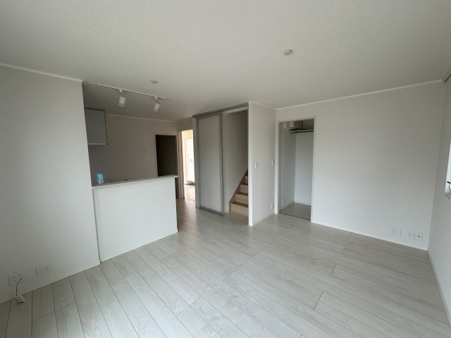 【居間・リビング】 | 志比田町 2,170万円