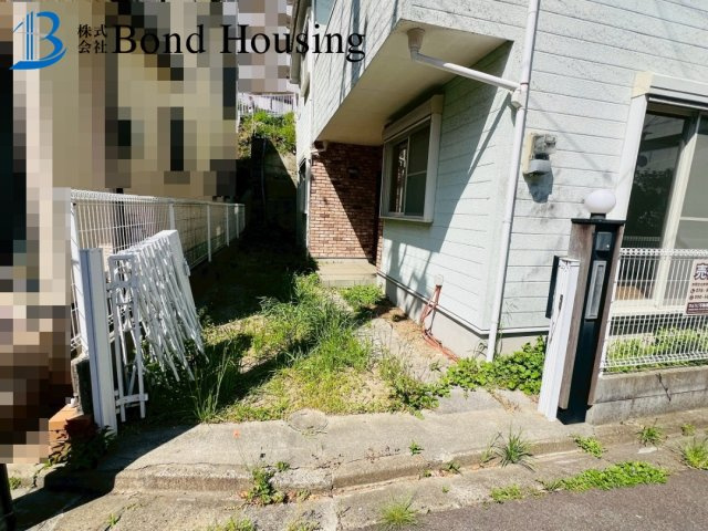 敷地５４坪・建物35坪・北朝霧丘　中古戸建の庭