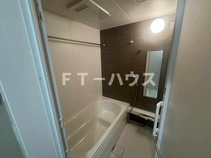 レジデンスヒルトップX XI　XIの浴室
