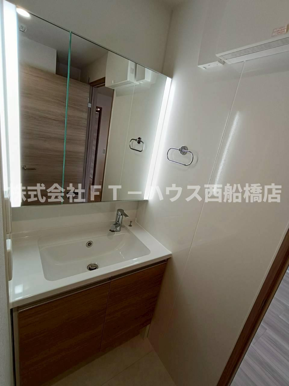 レジデンスヒルトップX XI　Xの洗面所