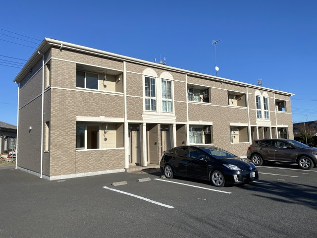 かすみがうら市上稲吉のアパートの駐車場